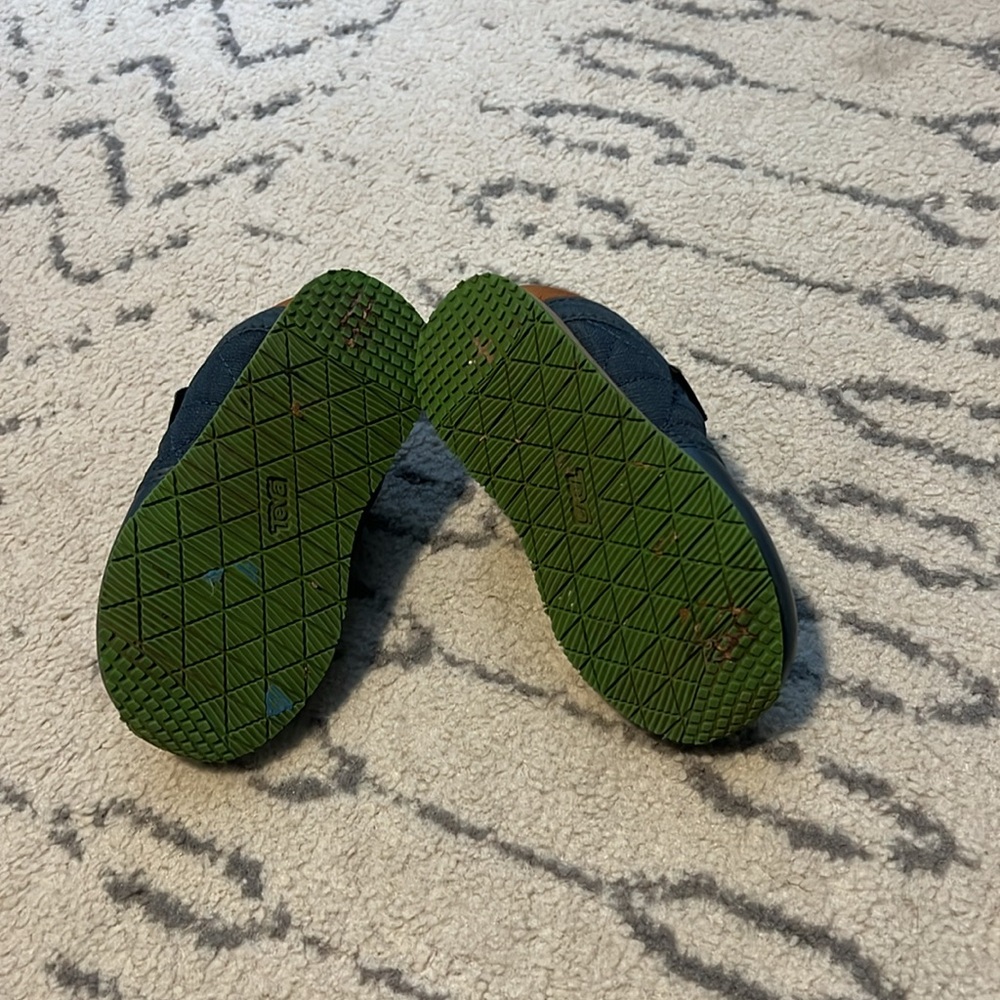 Teva ReEmber - Picture 2 of 3